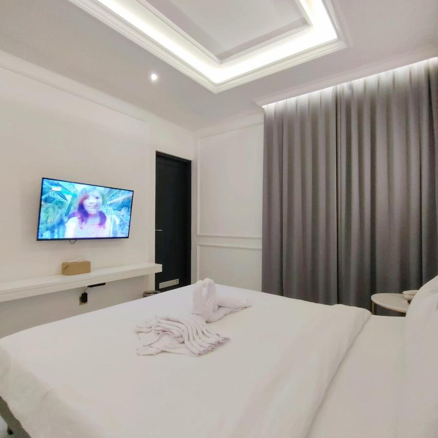 Kala Hotel Semarang Jomblang Exterior photo